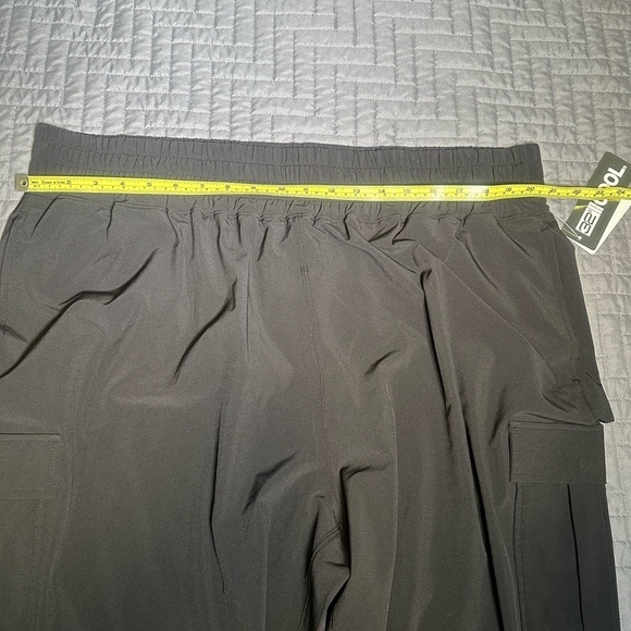 AllCool Black Pants - Picture 3 of 6